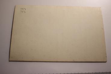 Preview: Portrait eines Polizeibeamten mit Bandspange