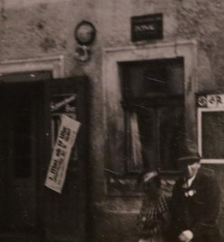 Reiter mit selbstgebauter Standarte Blut und Boden 1. Mai 1939