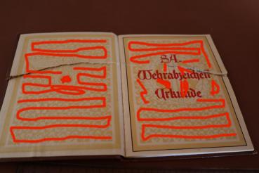 Preview: alte SA Wehrabzeichen Urkunde  Bronze - Hamburg defekt