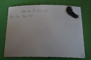 Preview: Verleihungsfoto Ritterkreuz an Georg Hanke  KG76  im März 1944