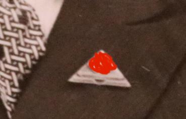 Preview: Portrait eines Mannes mit mir unbekannten Hakenkreuzabzeichen