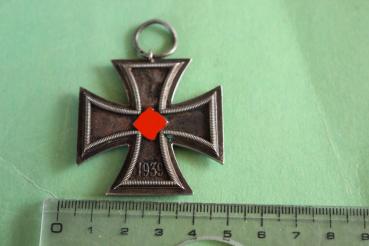 Military pass of a soldier with original EK II - manufacturer 27