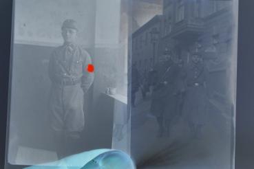 Preview: 12 alte Negative eines SA-Mannes - Gruppe , Portrait usw.