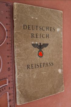 Reisepass Deutsches Reich einer Frau aus Memel  1937