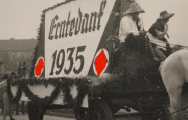 Preview: Festwagen Erntedankfest 1935