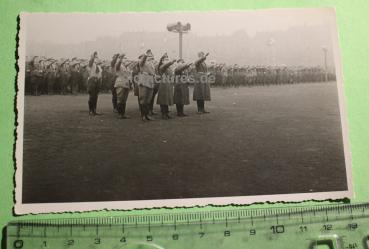 original Foto - Kultusminister Rust, Gaurarbeitsführer usw. beim Treueschwur 1934