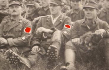 Preview: altes Gruppenfoto - S.A. Männer - Gebirgsjäger ??  Sondereinheit der SA ???