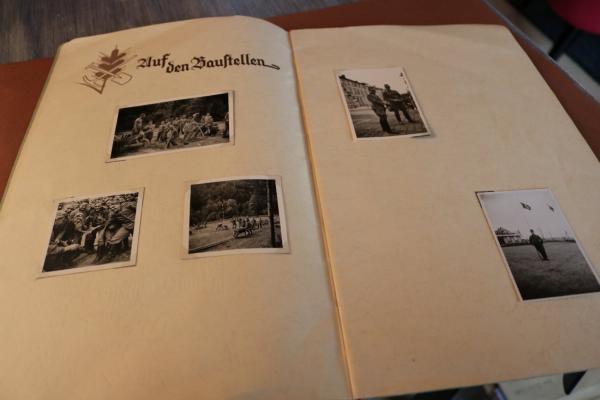 Fotoalbum Arbeitsgau XXII Thüringen 22 Fotos + Mützenabzeichen