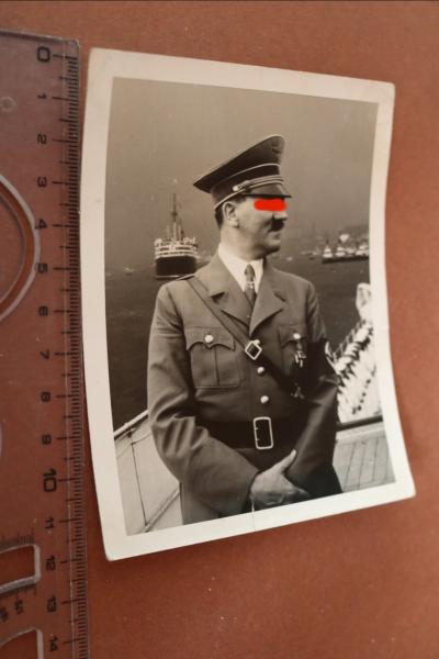 original Hoffmann photo - portrait of Adolf Hitler