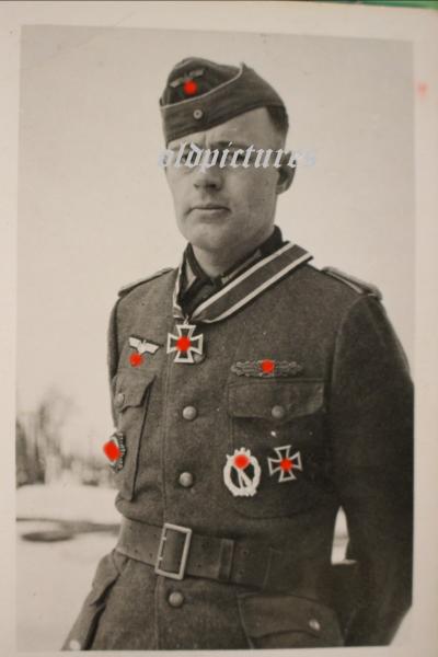 RK-Träger Oberfeldwebel Ludwig Schütte Feldverleihung 10 Fotos- Rarität