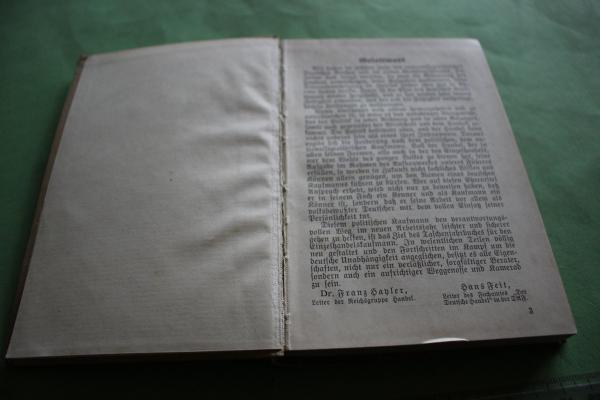 Taschenjahrbuch für den Einzelhandelskaufmann 1939