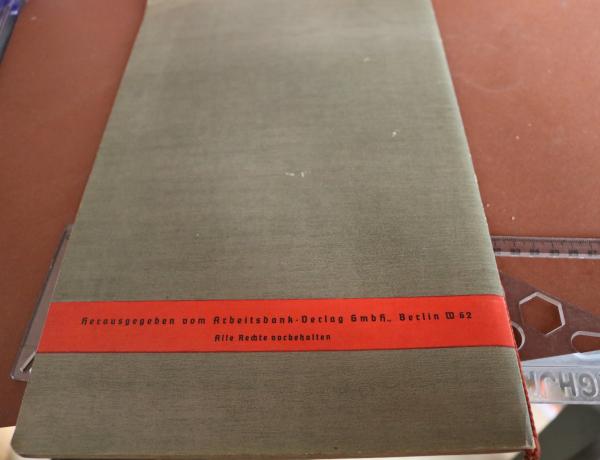unused memory book for soldiers of the Luftwaffe with photos of A. Hitler, Göring