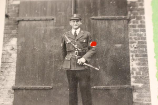 schönes altes Foto - SA-Mann mit Ehrendolch