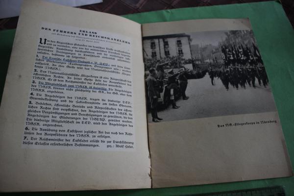 BROSCHÜRE NSFK FLIEGT , 1937, 16 S., 13 Abb