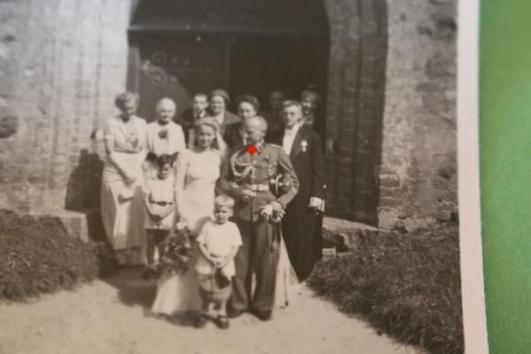 Foto einer Hochzeit - Bräutigam Obersturmbannführer