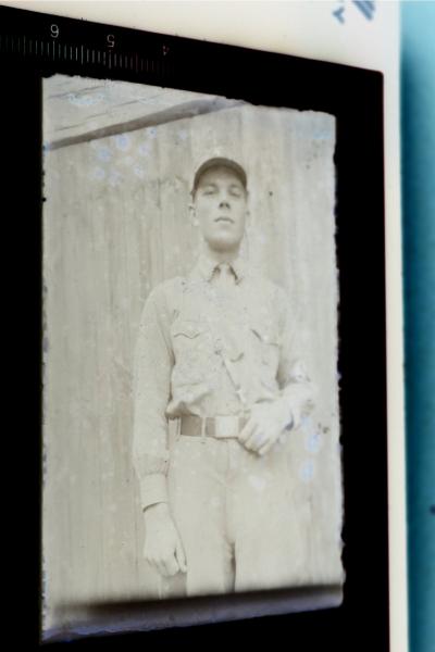 altes Glasnegativ - Portrait SA-Mann