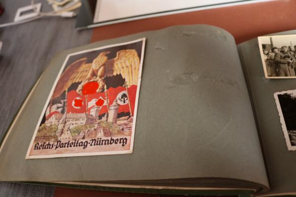 Album eines Mannes aus Osnabrück - R.A.D. Abteilung 191/7 - 47 Fotos und Postkarten