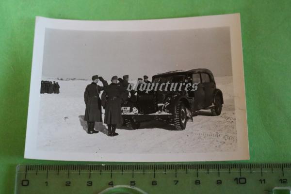 General Wolfgang Fischer RKTräger 10.PzDiv. mit PKW