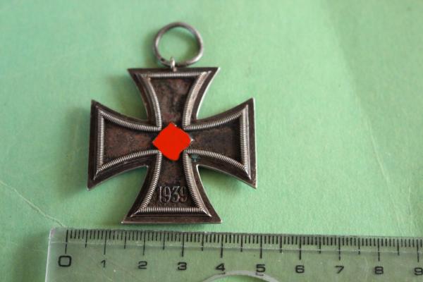 Military pass of a soldier with original EK II - manufacturer 27