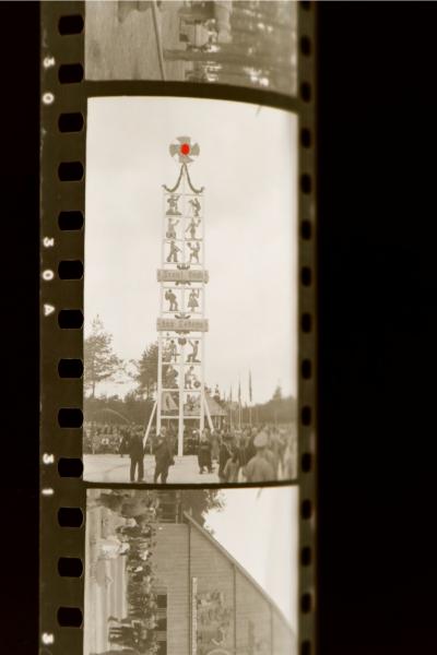 Negativrolle mit 35 Bilder - Zeppelinfeld - Ausstellung - Holzhäuser, Dampferfahrt