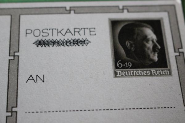 alte AK - Portrait A. Hitler mit Schirmmütze