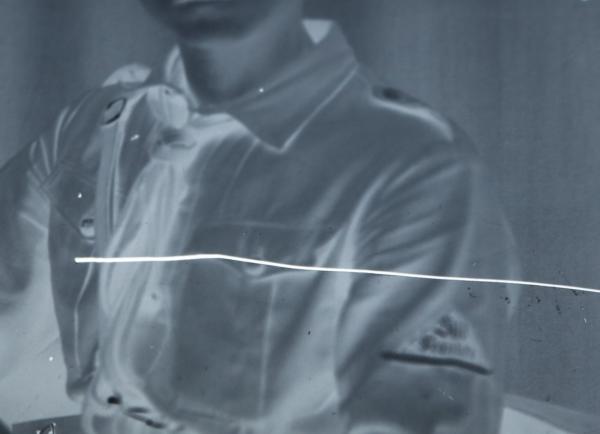 altes Glasnegativ - Portrait HJ-Pimpf