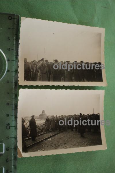 zwei alte Fotos -  Kapitulation ???  viele Generäle vers. Nationen, Ritterkreuzträger - Ort ?