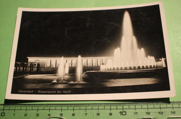 alte AK - Düsseldorf - Wasserspiele bei Nacht - Reichsaustellung Schaffendes Volk