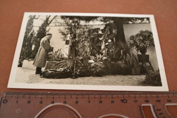 Postcard - 13.3.1938 Adolf Hitler at the grave of his parents in Leonding