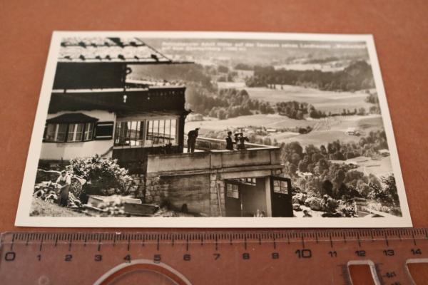 Postkarte - Reichskanzler Adolf Hitler auf der Terasse seines Landhauses Wachenfeld