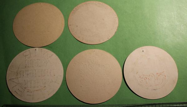 fünf alte Spendenabzeichen WHW Winterhilfswerk original