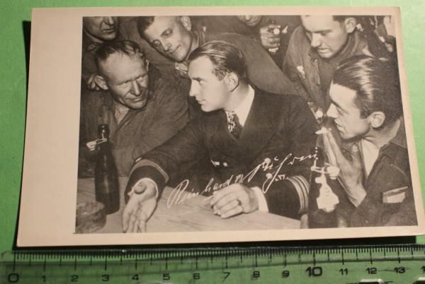 Portrait  Kapitänleutnant Reinhard Suhren - Repro ?