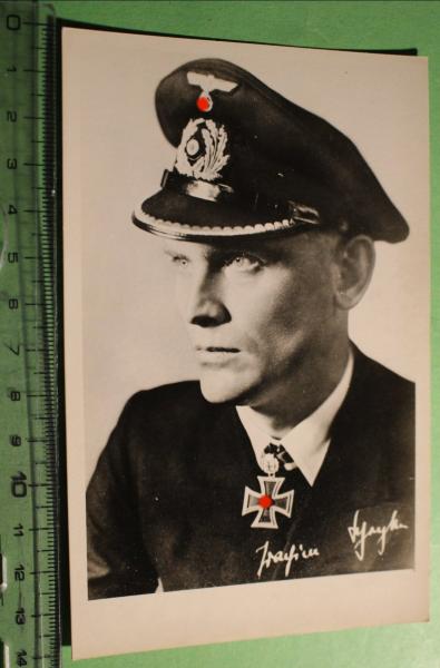 Portrait  Kapitänleutnant Joachim Schepke  - Repro ?