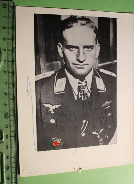 RK-Träger Hans-Ulrich Rudel mit original Autogramm- Nachkrieg ?