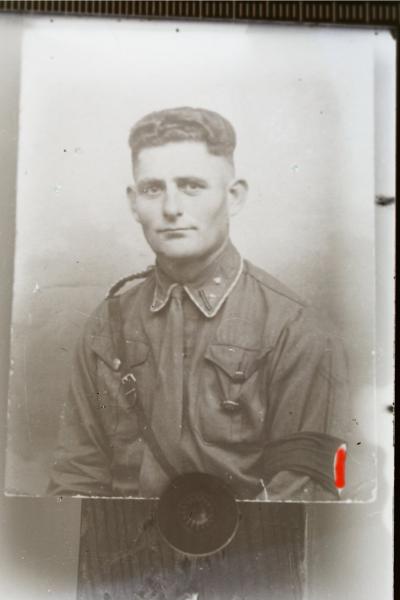 Glasnegativ - abfotografiertes Portait eines S.A. Mannes