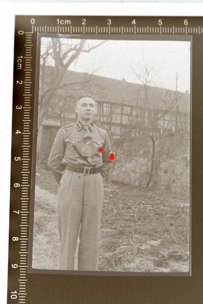 altes Negativ - NSKK Rottenführer mit Parteiabzeichen und SA Sportabzeichen  16/M40