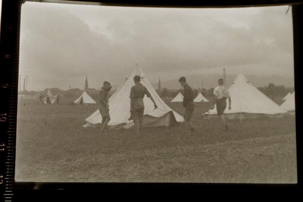19 alte Negative - HJ Treffen, Privataufnahmen